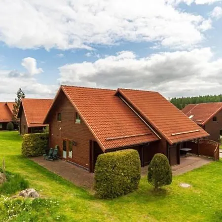 Holiday home Doppelhaushaelfte In